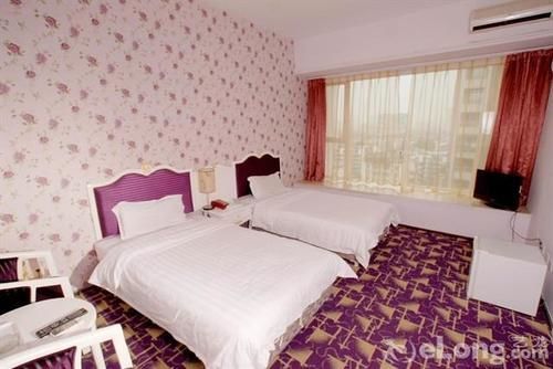 Chengdu Lilac Hotel Fei Cheng Branch Bagian luar foto
